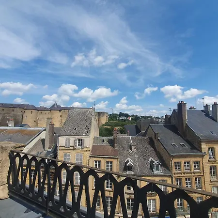 Green&cosy Vue Sur Le Château Sedan