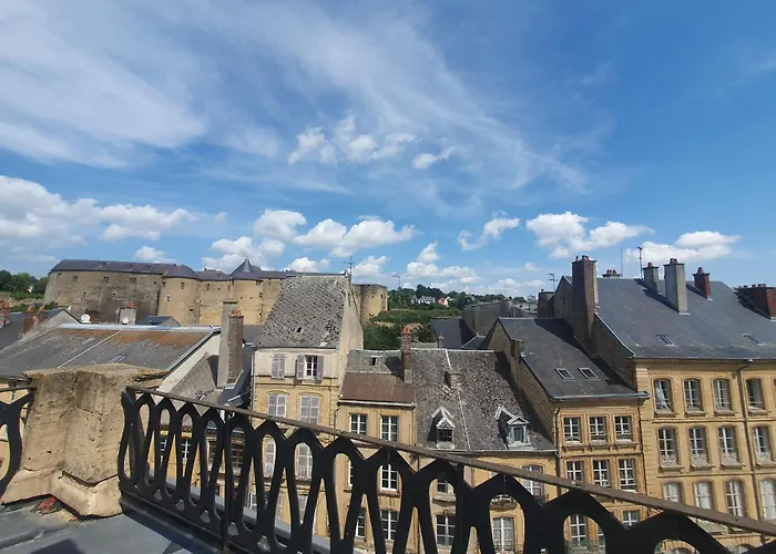 Green&cosy Vue Sur Le Château Sedan
